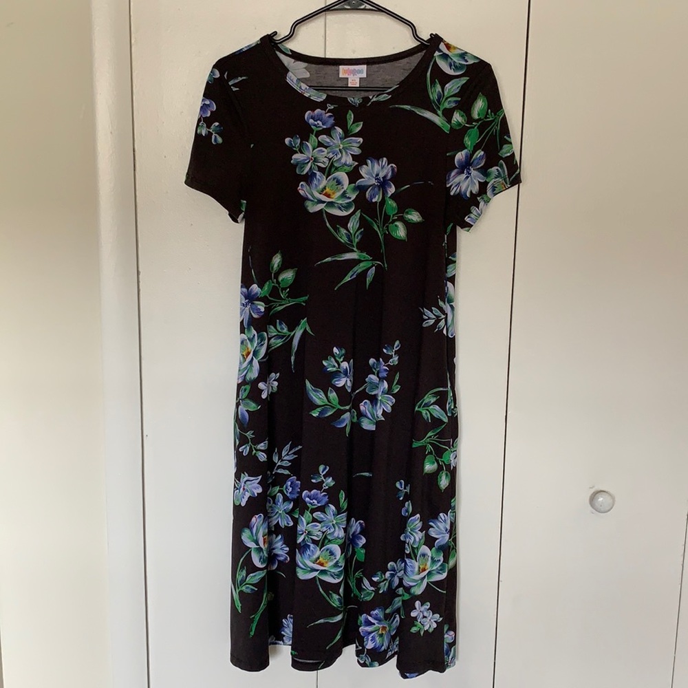 Gorgeous Blue/Black Floral Dress